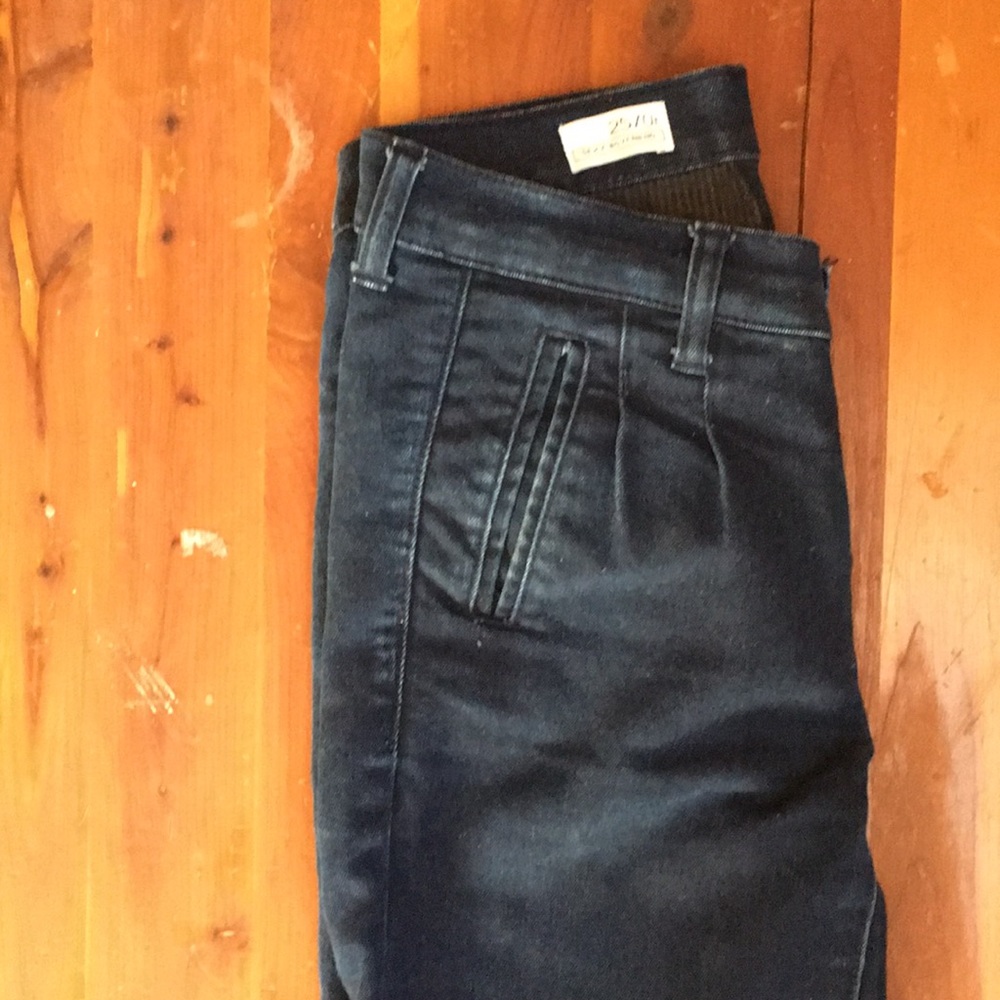 Gap Sexy Boyfriend
